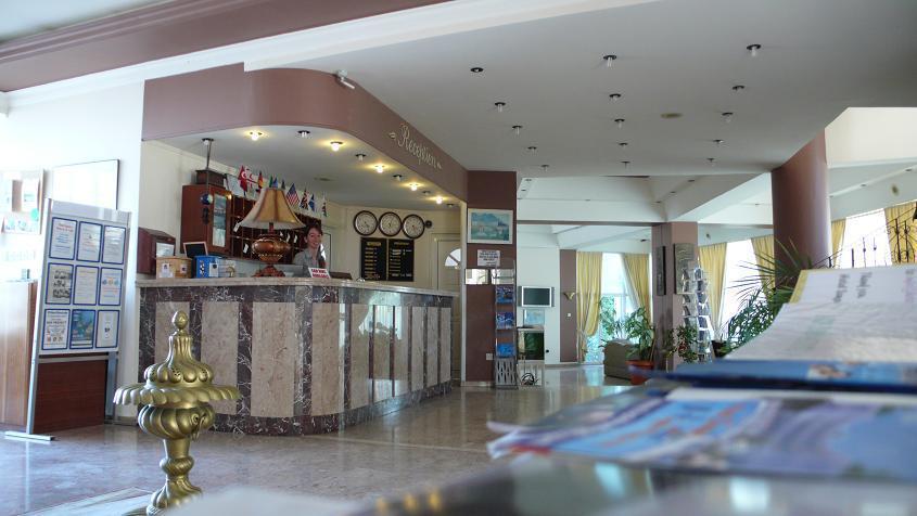 Sempati Hotel Lapithos  Exterior foto