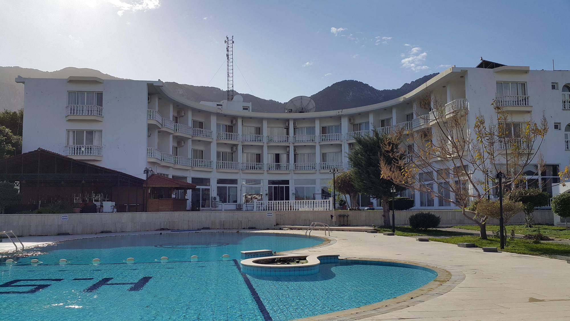 Sempati Hotel Lapithos  Exterior foto